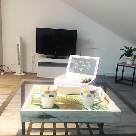 Suite Mansardee Independante, 25Min Lyon-Villefranche Chazay-d'Azergues Extérieur photo