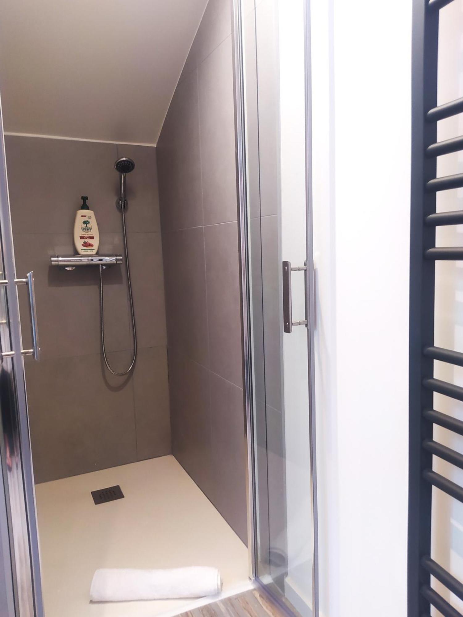 Suite Mansardee Independante, 25Min Lyon-Villefranche Chazay-d'Azergues Extérieur photo