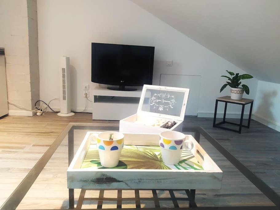Suite Mansardee Independante, 25Min Lyon-Villefranche Chazay-d'Azergues Extérieur photo